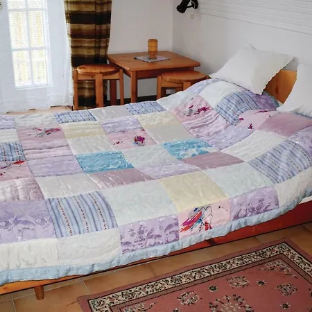 Two-bedroom In דירה *